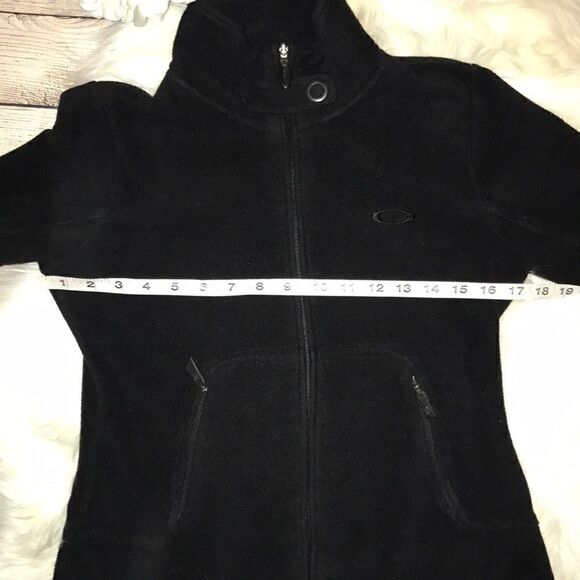 Oakley Black Zip Up Fleece Jacket - Picture 5 of 7